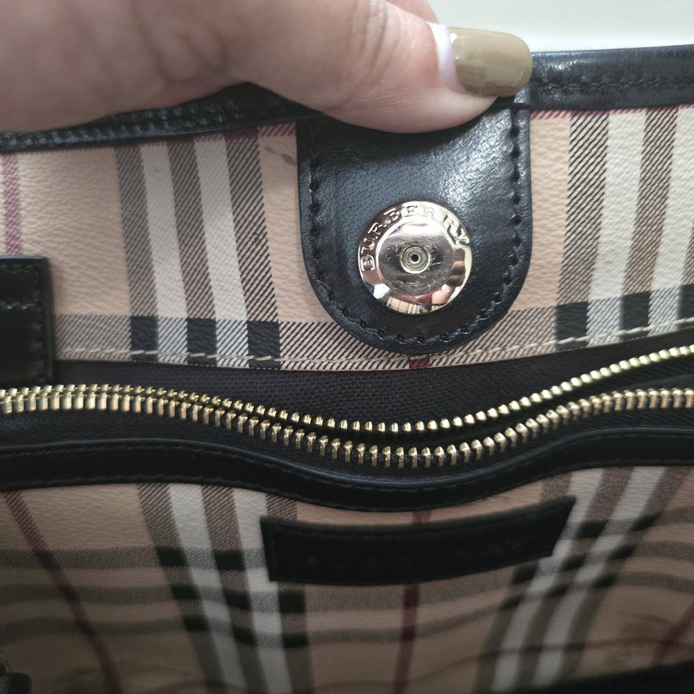 Burberry Haymarket Canterbury Tote Bag - Picture 5 of 16